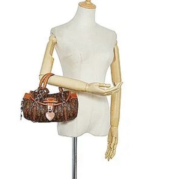 Dior
One Size Dior Oblique Romantique Handbag - Picture 4 of 7